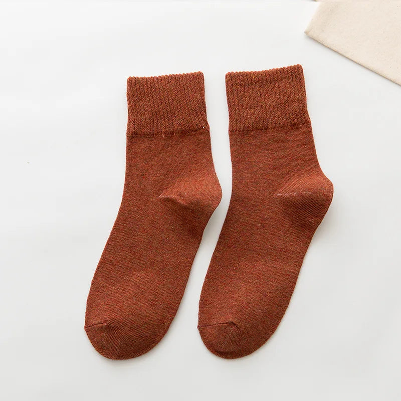 Soft-Neutral Ankle Socks – Clean Style, 4 Seasonal Shades