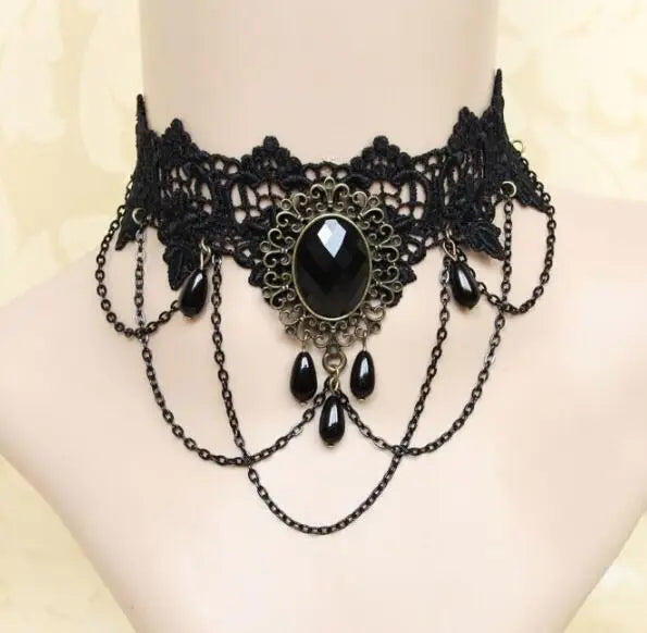 Black Lace Choker – Raw Charm with a Soft Finish