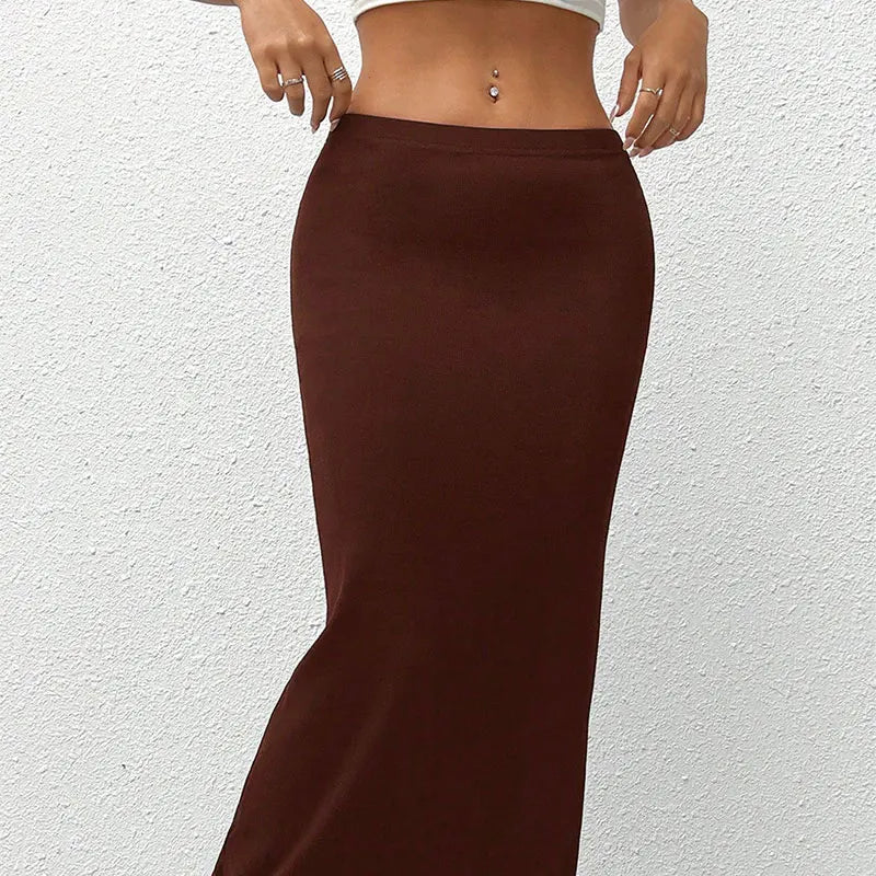 Straight Knit Skirt – Clean Lines for Elevated Days