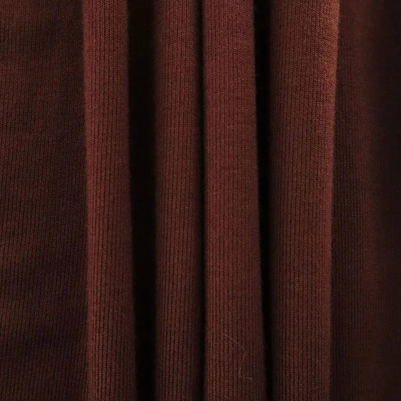 Straight Knit Skirt – Clean Lines for Elevated Days