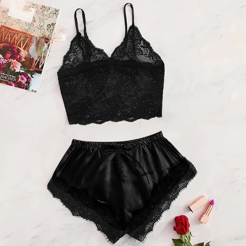 Lace Whisper Set – Playful Night Confidence