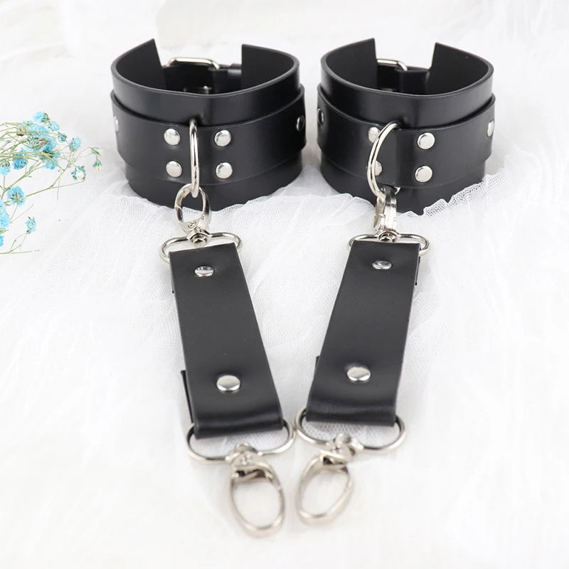 Arnés Corporal para Mujer – Diseño Ajustable con Liguero y Estilo Elegante